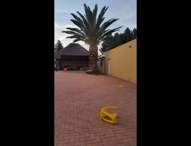 3 BEDROOM PROPERTY TO RENT IN FLORIDA